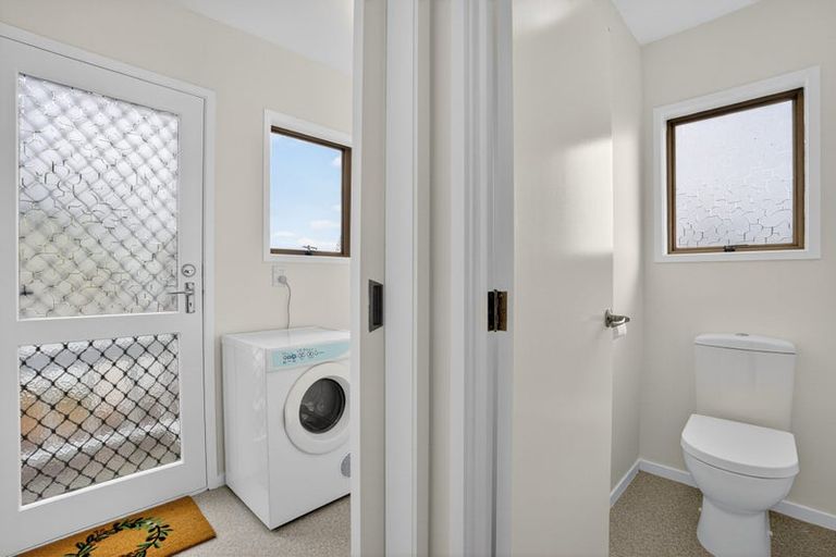 Photo of property in 1/1a Gordon Avenue, Forrest Hill, Auckland, 0620