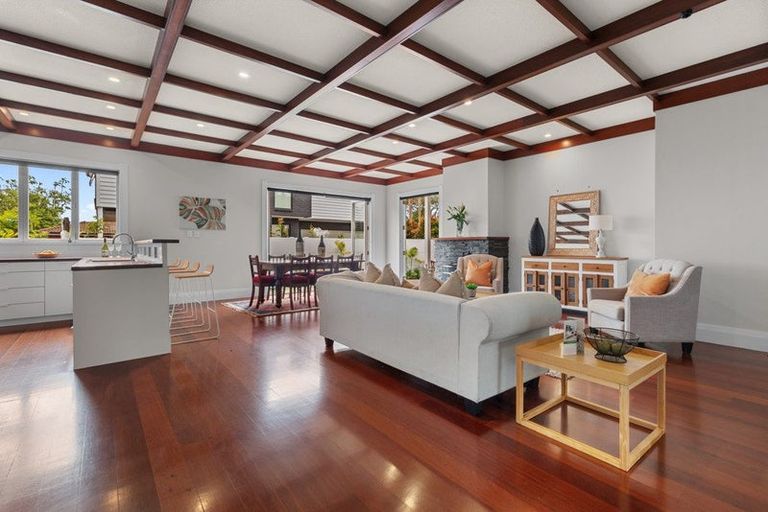 Photo of property in 24 Norwood Road, Bayswater, Auckland, 0622