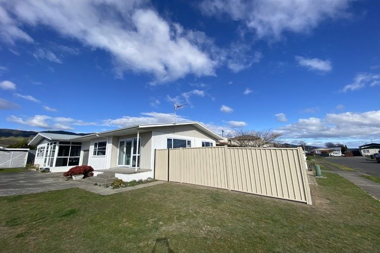 Photo of property in 1/29 Kipling Crescent, Stoke, Nelson, 7011