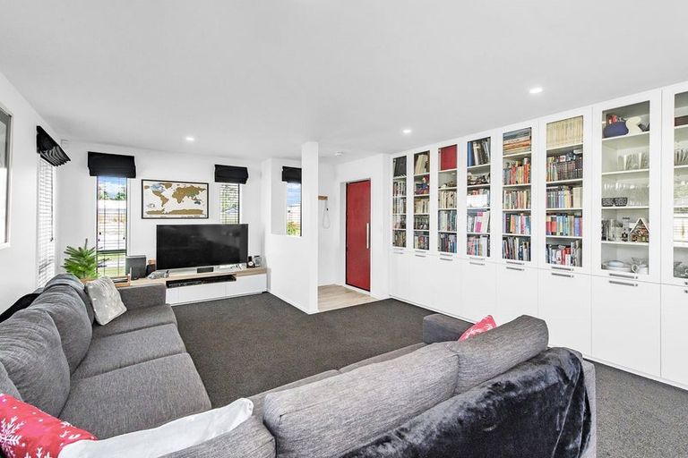 Photo of property in 9 Dynes Road, Rolleston, 7615