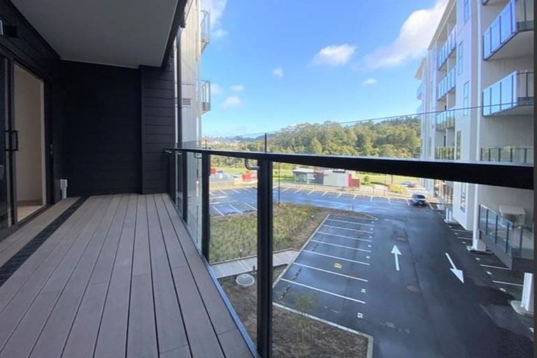 Photo of property in 44 Compton Street, Hillcrest, Auckland, 0627