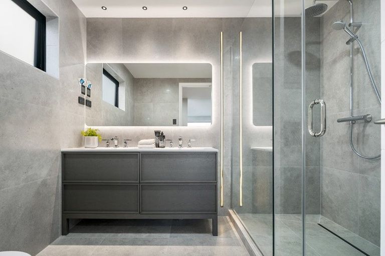 Photo of property in 36 Waitai Close, Long Bay, Auckland, 0630