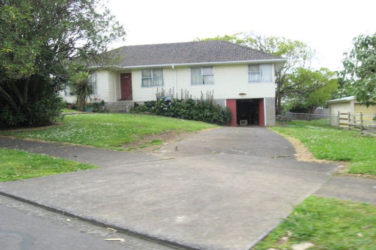 Photo of property in 13 Paine Place, Mangere, Auckland, 2022