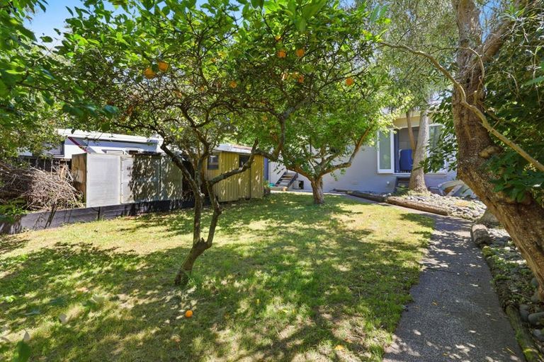 Photo of property in 2/135 Bucklands Beach Road, Bucklands Beach, Auckland, 2012