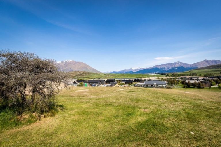 Photo of property in 14b Kinross Lane, Jacks Point, Queenstown, 9371