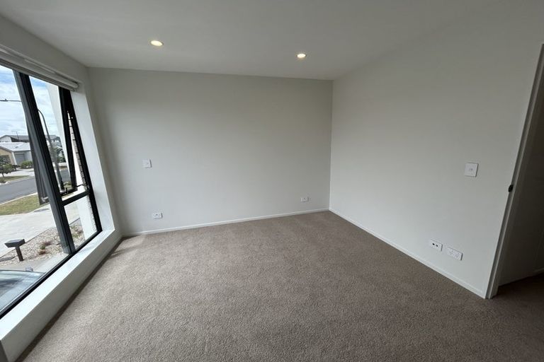 Photo of property in 25 Ngakoro Road, Karaka, Papakura, 2113