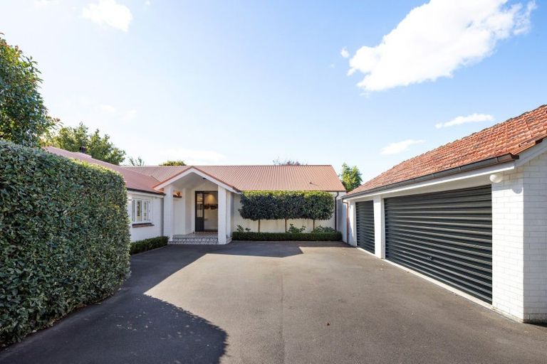 Photo of property in 76 Princes Street, Cambridge, 3434