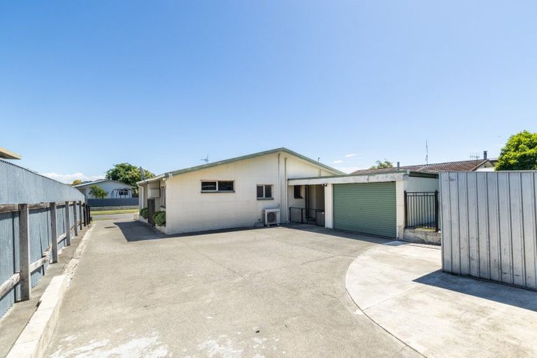 Photo of property in 21 Shortland Street, Tamatea, Napier, 4112