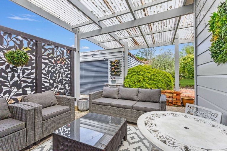 Photo of property in 21 Portia Street, Stratford, 4332