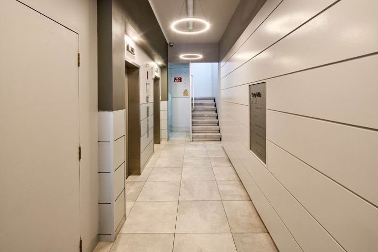 Photo of property in Gerondis Bldg Apartments, 102/60 Willis Street, Wellington Central, Wellington, 6011