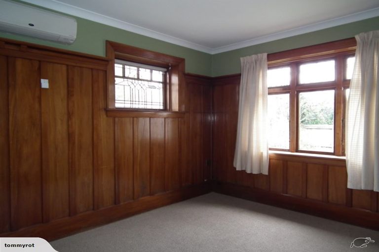 Photo of property in 110 Rattray Street, Riccarton, Christchurch, 8041