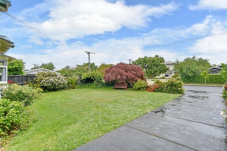 Photo of property in 86 Westholme Street, Strowan, Christchurch, 8052