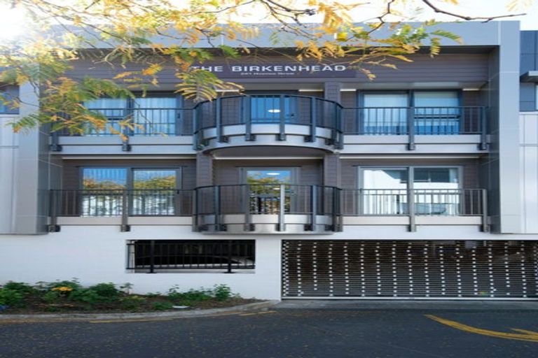 Photo of property in 52/241 Hinemoa Street, Birkenhead, Auckland, 0626