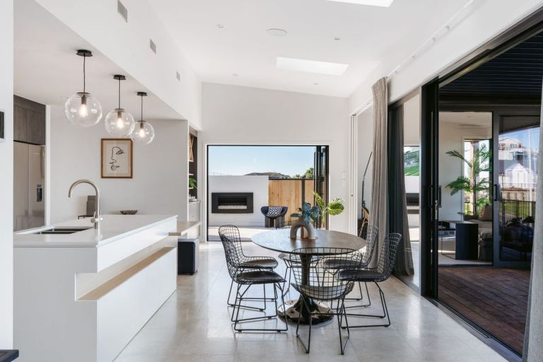 Photo of property in 19 Ridge Drive, Omokoroa, 3114