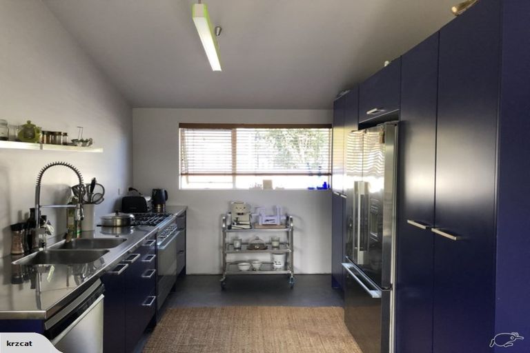 Photo of property in 3/18 Craigbank Avenue, New Lynn, Auckland, 0600