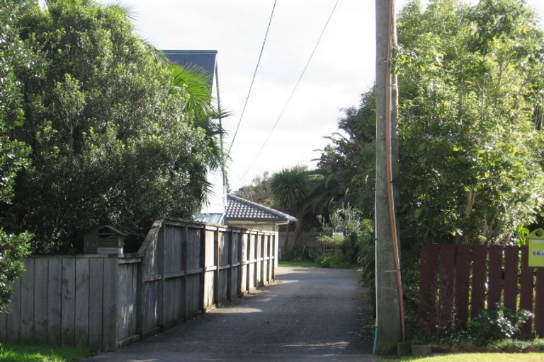 Photo of property in 1a River Road, Te Atatu Peninsula, Auckland, 0610