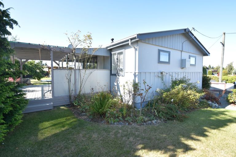 Photo of property in 9 Preston Place, Twizel, 7901