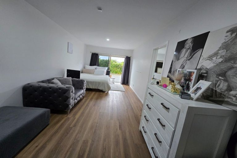 Photo of property in 63 Haseler Crescent, Howick, Auckland, 2014