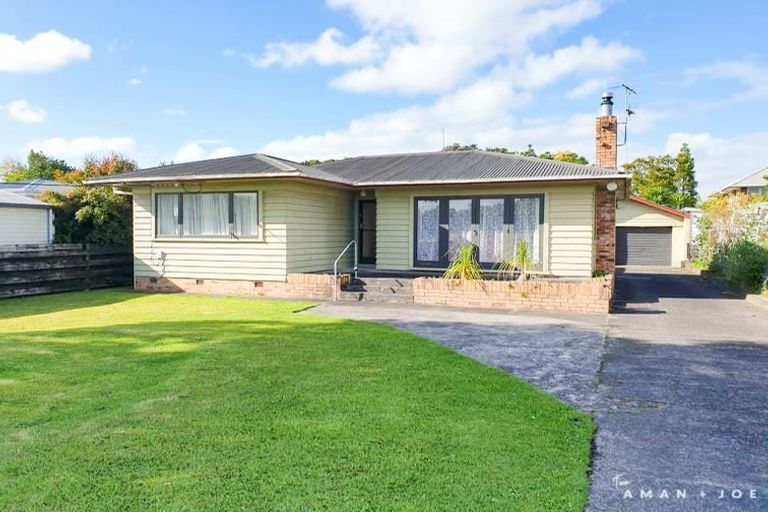 Photo of property in 46 Taikata Road, Te Atatu Peninsula, Auckland, 0610