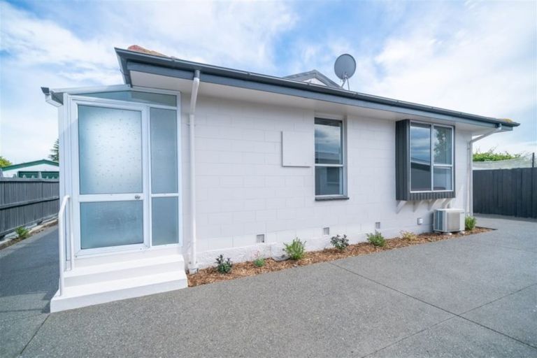 Photo of property in 26 Trevor Street, Hornby, Christchurch, 8042