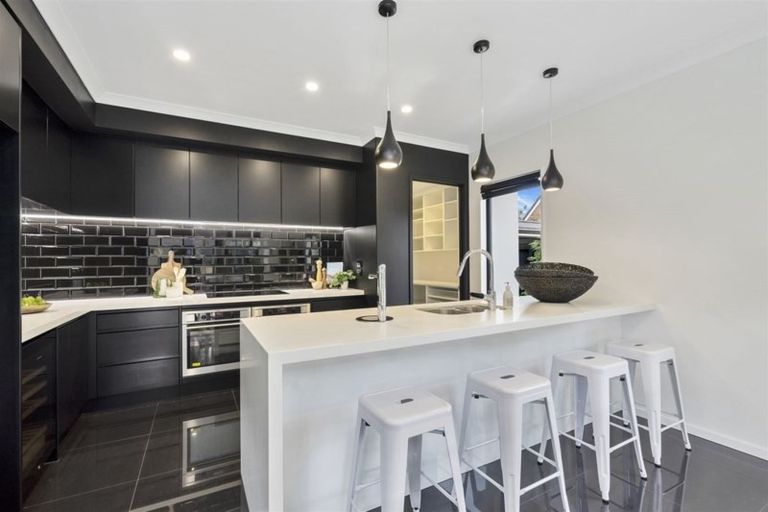 Photo of property in 15b Konini Street, Riccarton, Christchurch, 8041