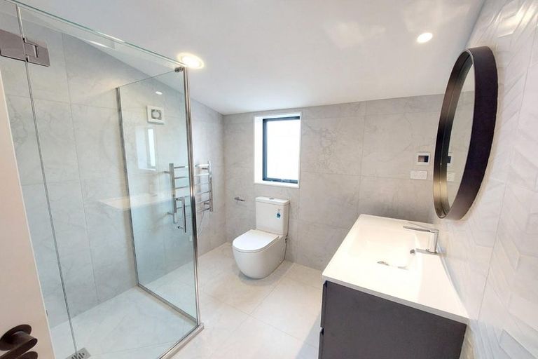 Photo of property in 3 Matau Way, Hauraki, 0622