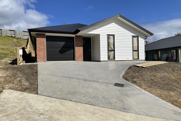 Photo of property in 15 Kihona Rise, Pyes Pa, Tauranga, 3112