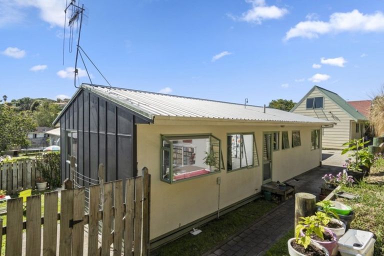 Photo of property in 13 James Cook Drive, Welcome Bay, Tauranga, 3112