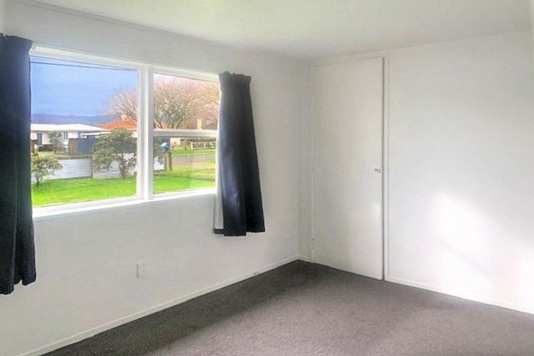 Photo of property in 70 Stout Street, Shannon, 4821