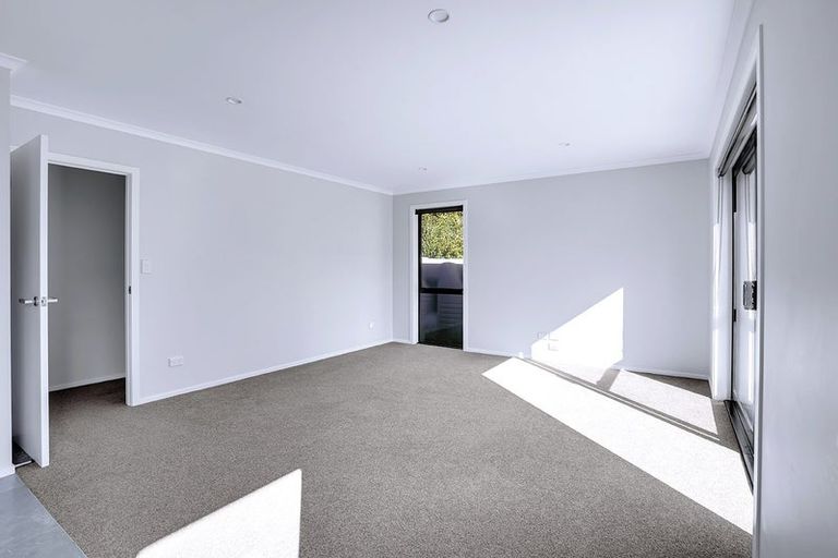 Photo of property in 99a Tuhikaramea Road, Dinsdale, Hamilton, 3204