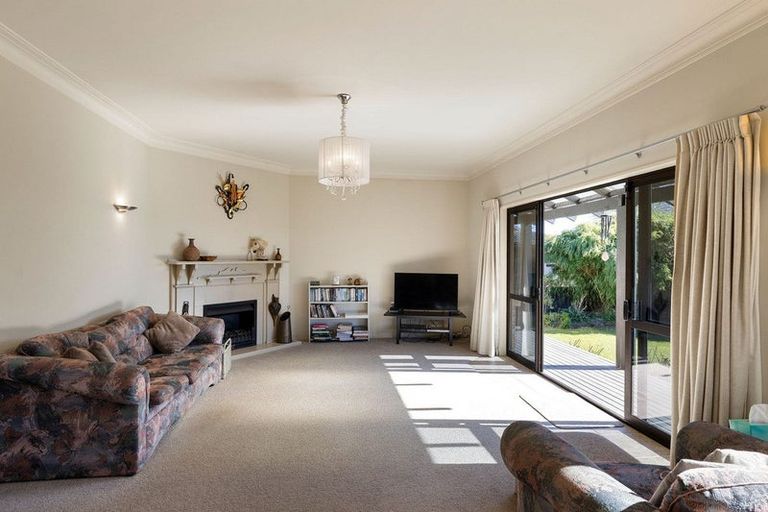 Photo of property in 51 Taylor Street, Cambridge, 3434