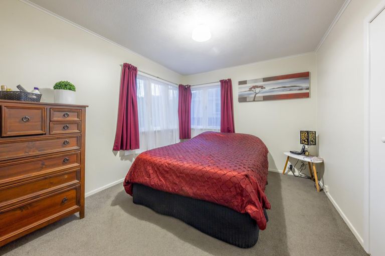 Photo of property in 1/16 Laurie Avenue, Papakura, 2110