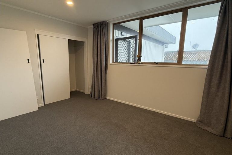 Photo of property in 27 Skerrett Crescent, Tamatea, Napier, 4112