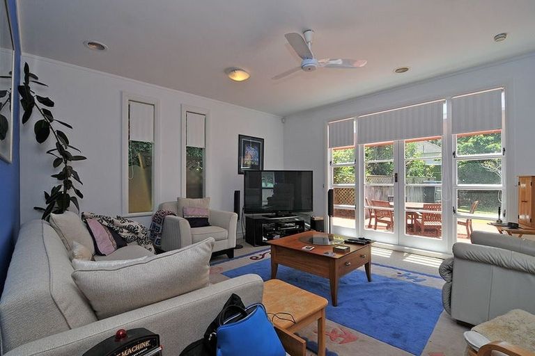 Photo of property in 22 Manuka Street, Miramar, Wellington, 6022