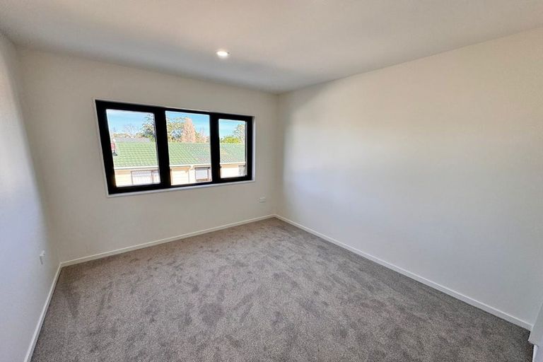 Photo of property in 9b Lismore Place, Papatoetoe, Auckland, 2025