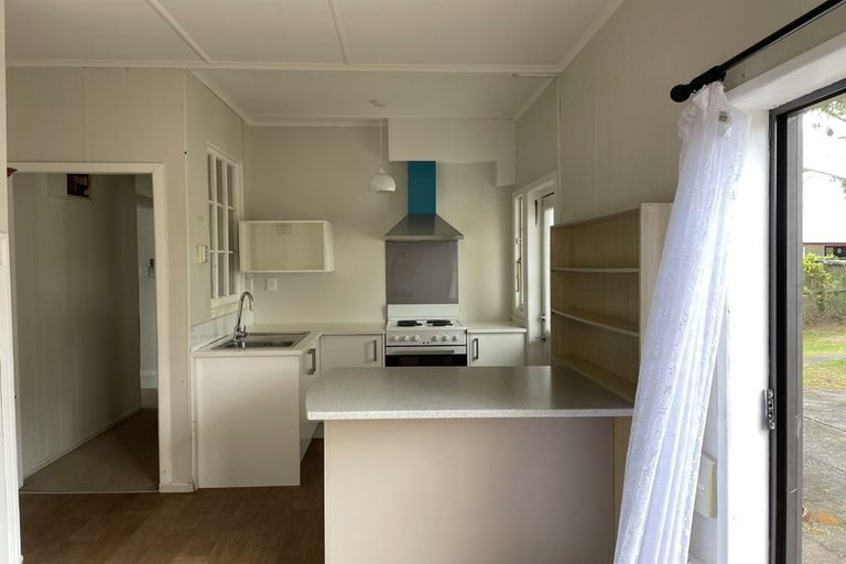 Photo of property in 56 Old Wairoa Road, Papakura, 2110