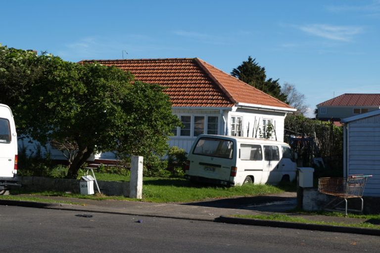 Photo of property in 1/30 Driver Road, Mangere East, Auckland, 2024