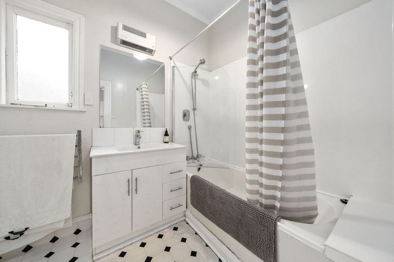 Photo of property in 55 Moxham Avenue, Hataitai, Wellington, 6021