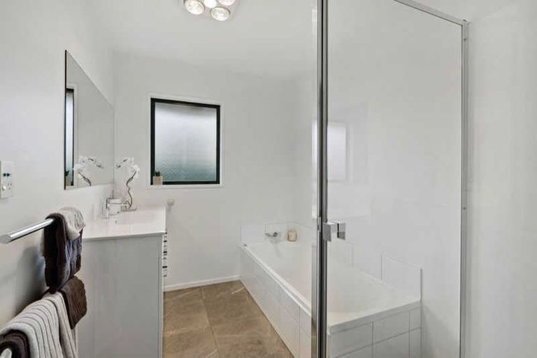 Photo of property in 34b Beckford Road, Saint Martins, Christchurch, 8022