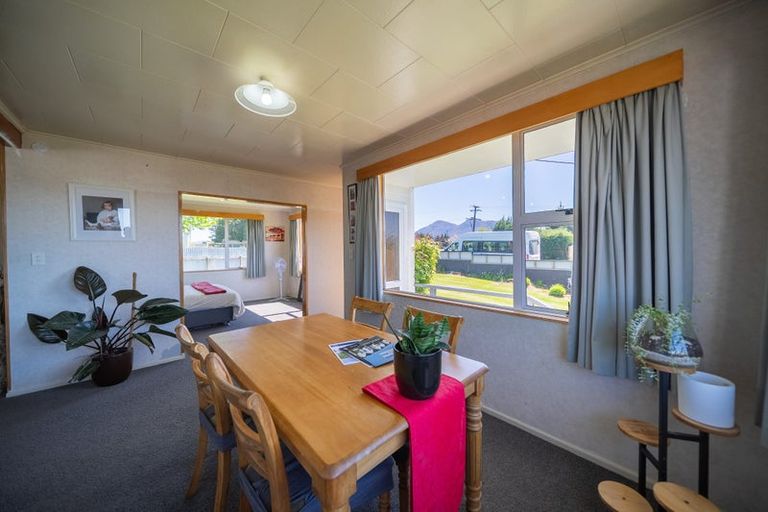 Photo of property in 97 Devon Street, Mossburn, 9792