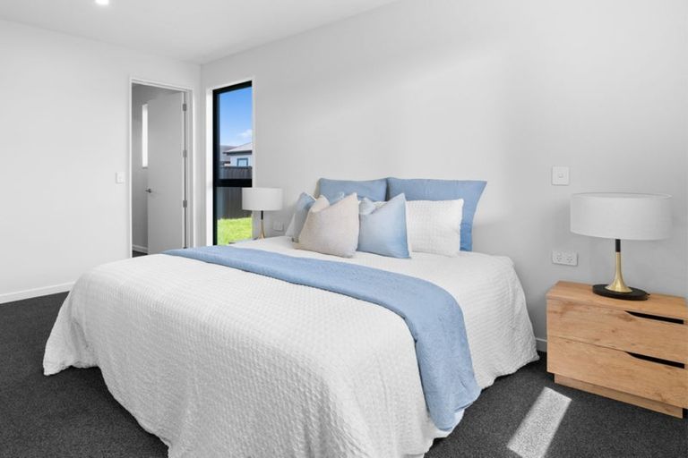 Photo of property in 19 Mcgarry Drive, Kaiapoi, 7630