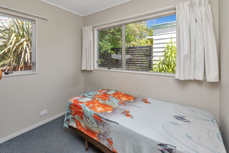 Photo of property in 5a Cockburn Street, Onerahi, Whangarei, 0110