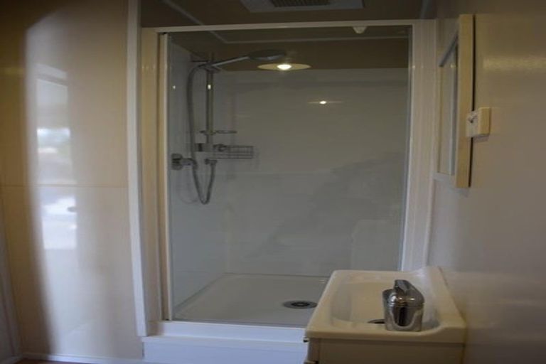 Photo of property in 251 Glamorgan Drive, Torbay, Auckland, 0630