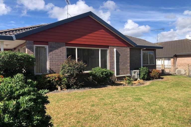 Photo of property in 5 The Boulevard, Red Beach, 0932