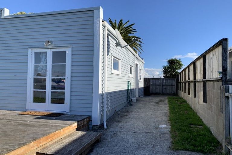 Photo of property in 7 Tay Street, Mount Maunganui, 3116