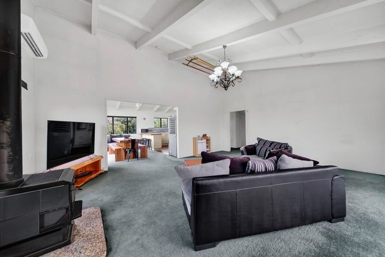 Photo of property in 301 Waihi Road, Hawera, 4673