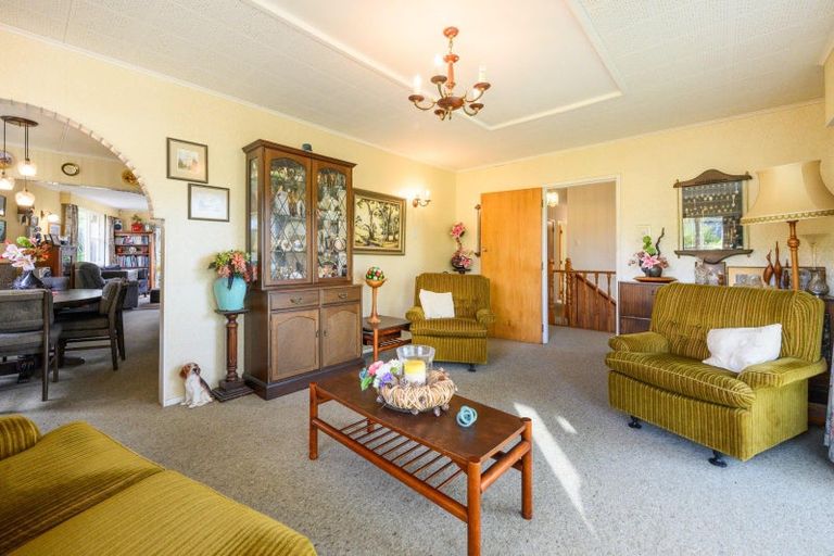 Photo of property in 40 Parkland Crescent, Terrace End, Palmerston North, 4410