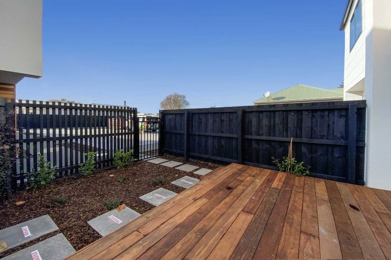 Photo of property in 3/95 Linwood Avenue, Linwood, Christchurch, 8011