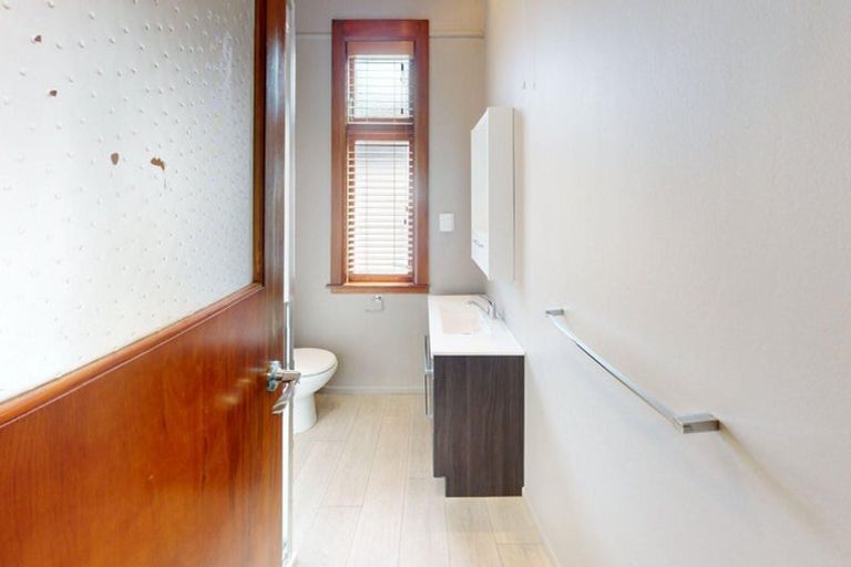 Photo of property in 201 Fitzherbert Avenue, West End, Palmerston North, 4410