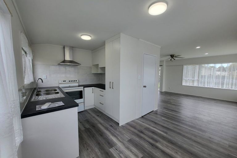 Photo of property in 1/41 Jellicoe Road, Manurewa, Auckland, 2102